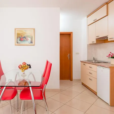 Apartments Villa Vallum * Bol