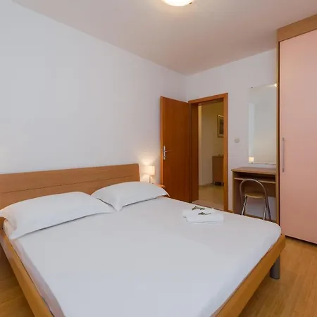 Vallum Apartmán Bol