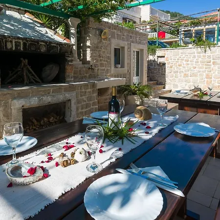 Apartment Apartments Villa Vallum