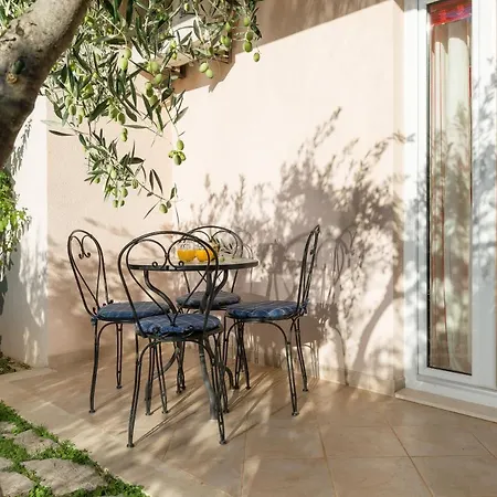 Apartments Villa Vallum Apartment *