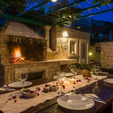 Apartments Villa Vallum *