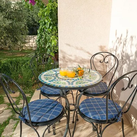 Apartments Villa Vallum Apartment