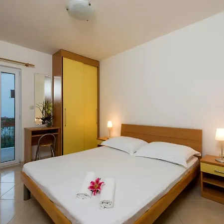 Apartments Villa Vallum Apartment *